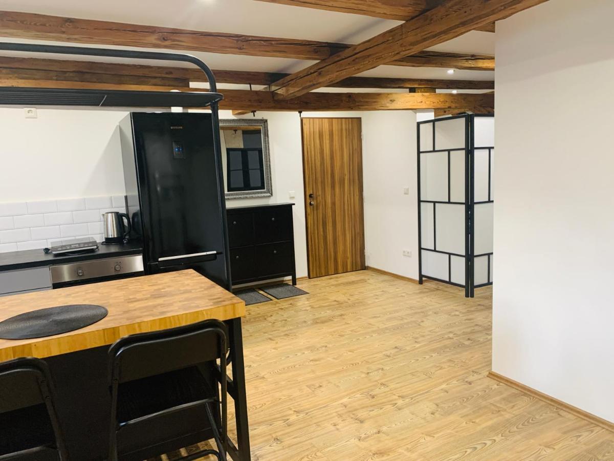 וואלדסאסן Studio-Apartments Boulevard מראה חיצוני תמונה